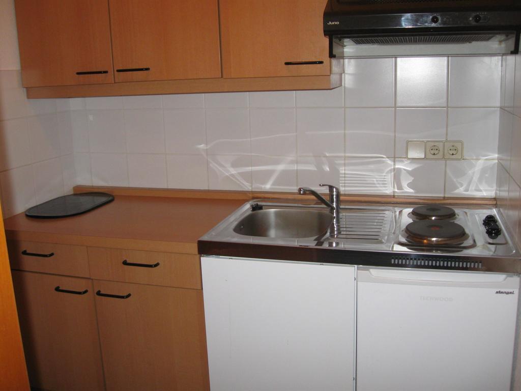 Holiday Apartments Warmbad Villach Rom bilde