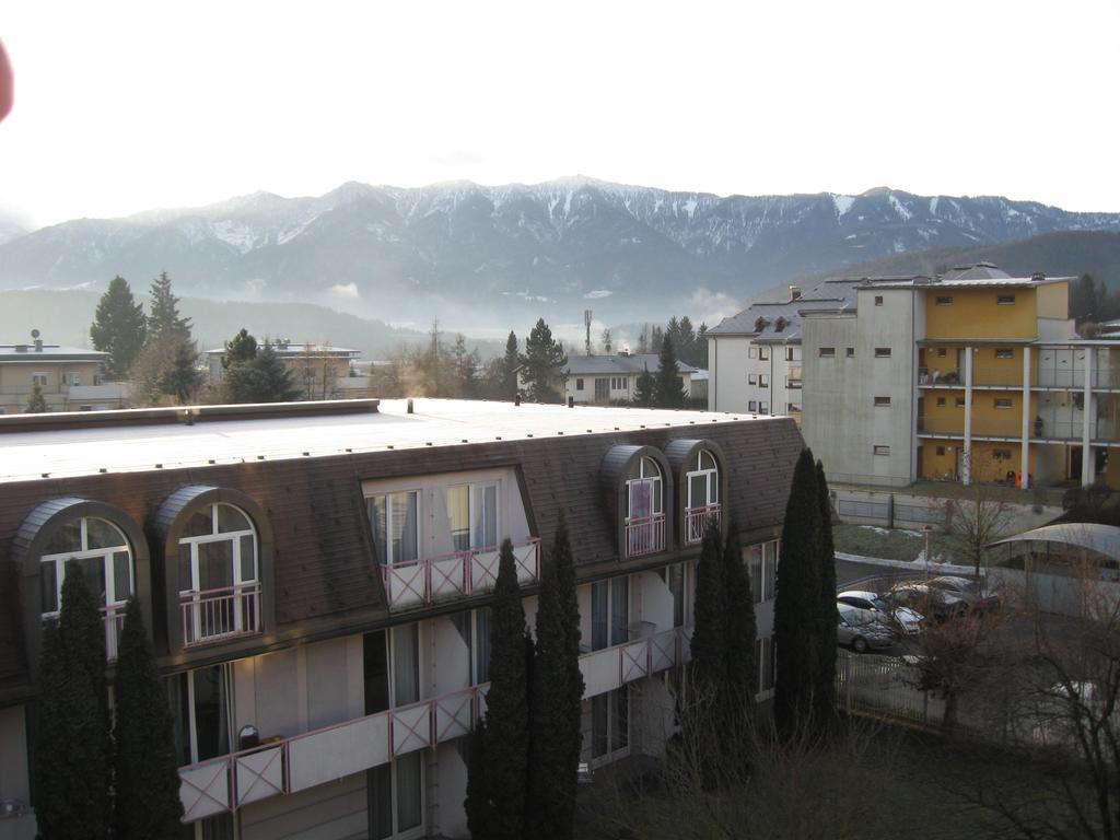 Holiday Apartments Warmbad Villach Rom bilde